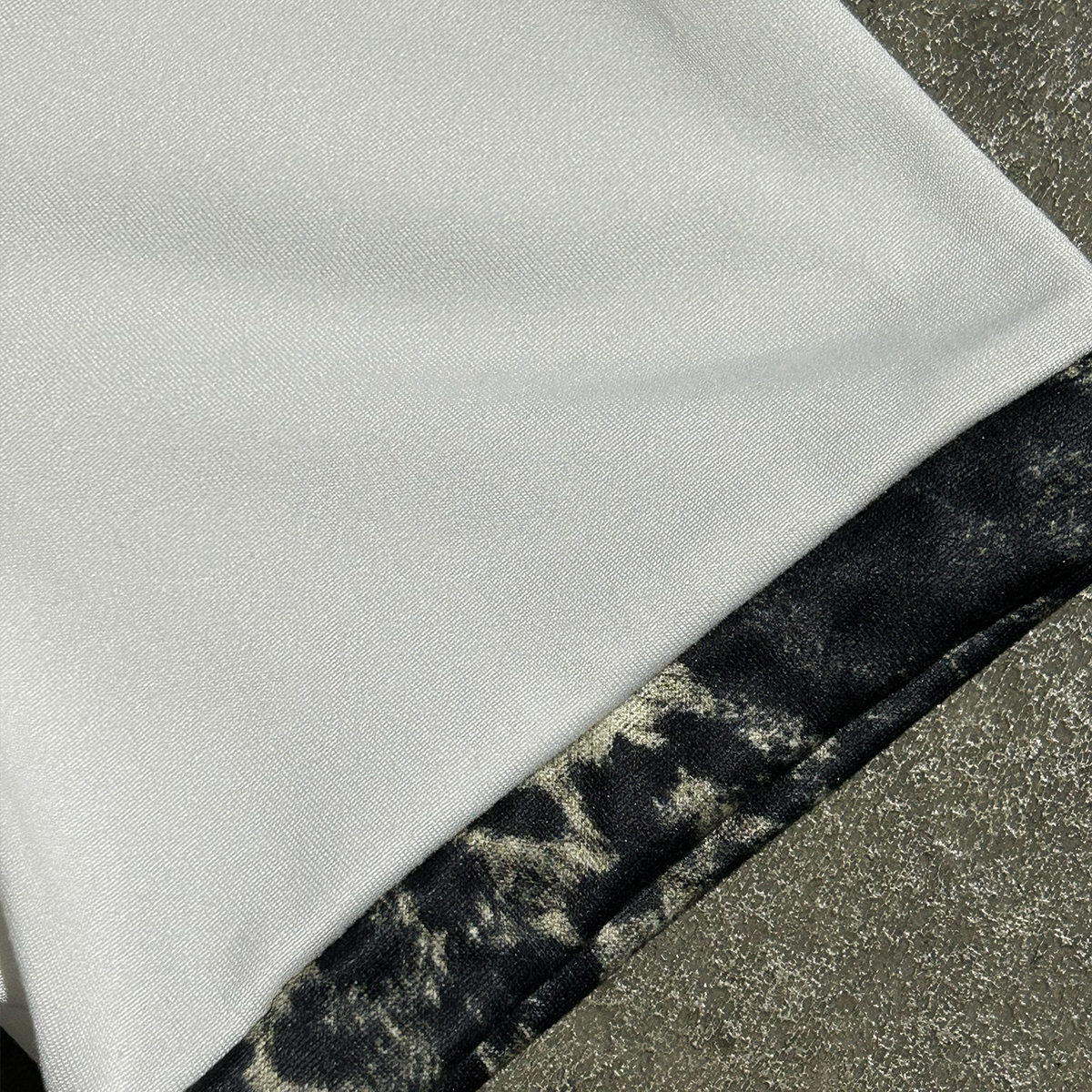 Leopard V-Neck Layered Tee
